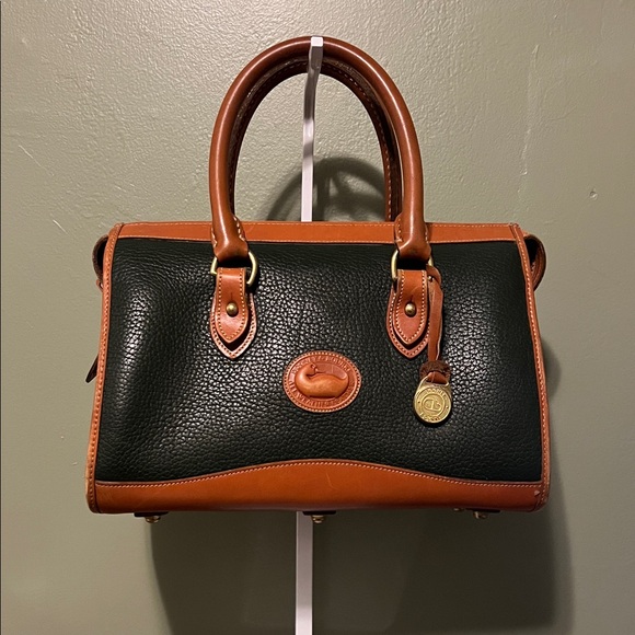 Dooney & Bourke Handbags - Dooney & Bourke Vintage Dark Green Satchel